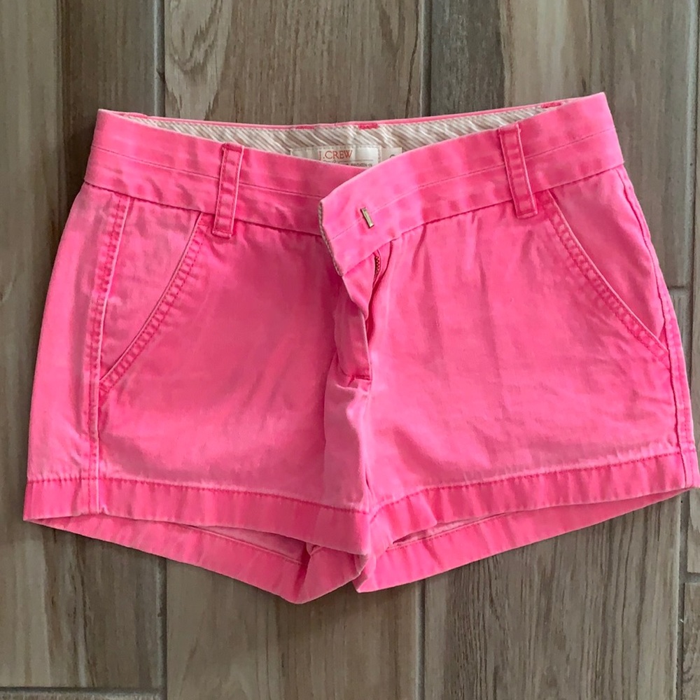 100% cotton “broken-in” style Chino